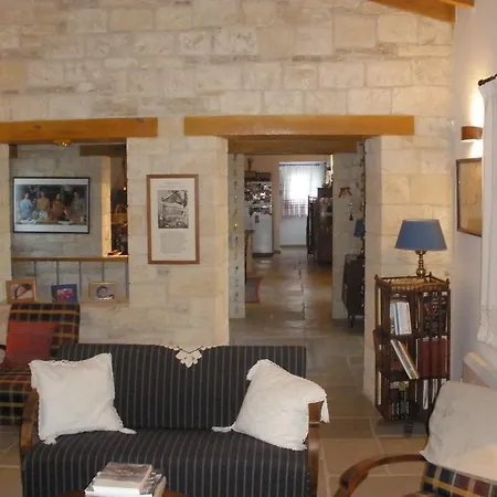 Rotis Country house *