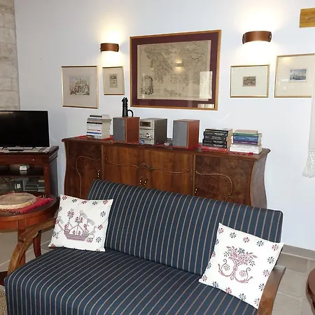 Rotis Country house *