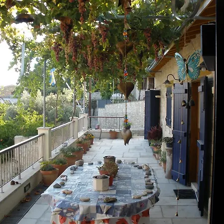 Rotis Country house Vasa Kilaniou